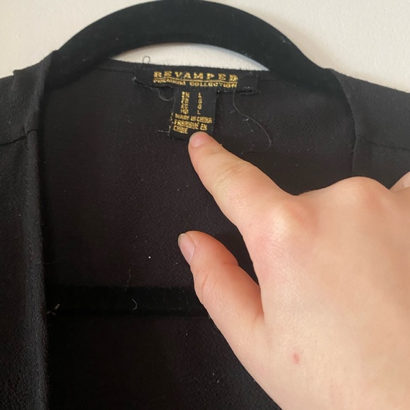 Revamped Crop Top - Picture 2 of 3